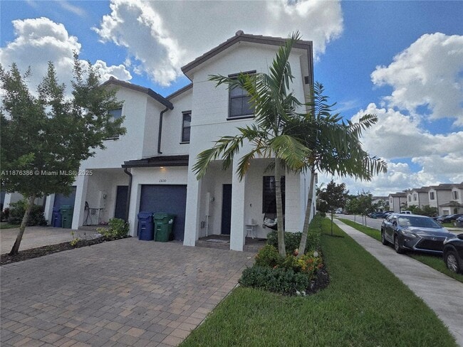 Building Photo - 13130 SW 232nd Ter
