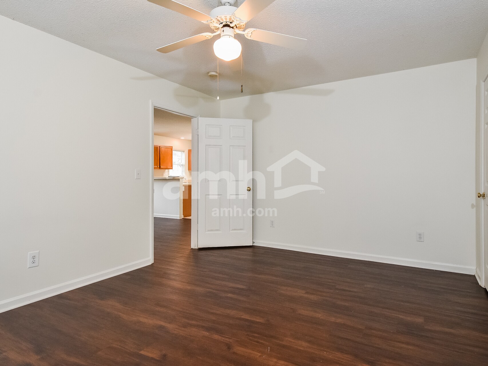 Building Photo - 137 Cameron Way Cir