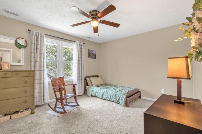 Building Photo - 608 Georgetown Cir