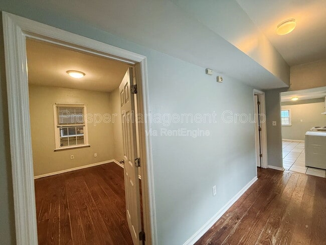 Building Photo - 4 Woodall Court