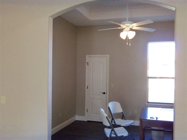 Building Photo - 2705 Fairmont Ave
