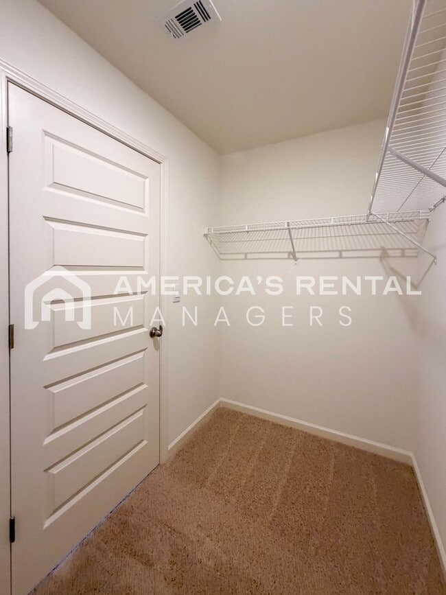 Building Photo - Coming Soon! Available to View NOW! DEPOSIT PENDING!