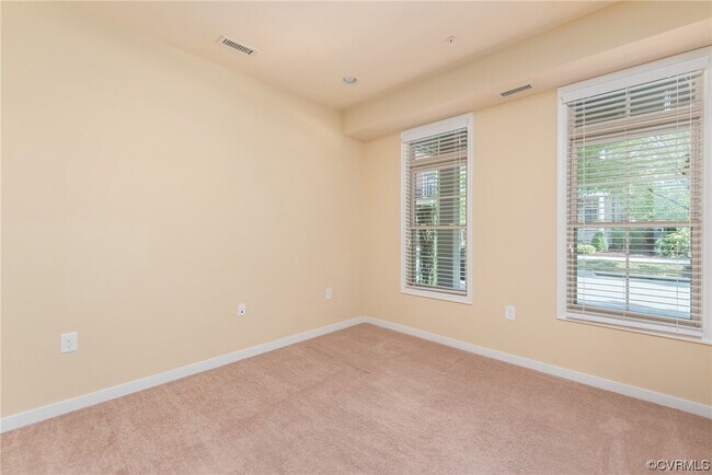 Building Photo - 2417 Liesfeld Parkway