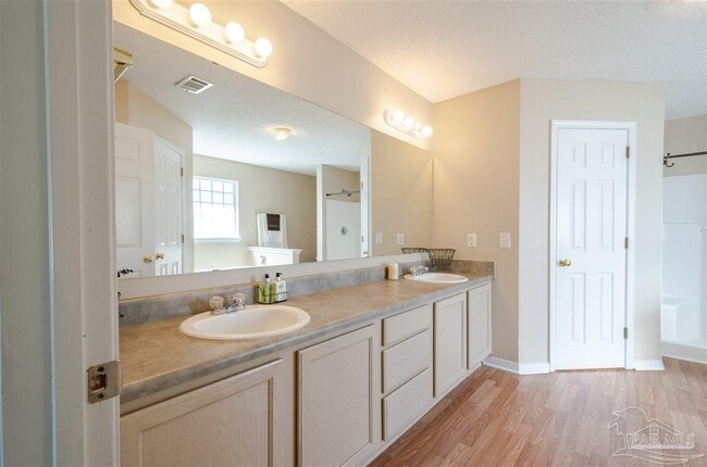 Building Photo - 4777 Timber Ridge Dr
