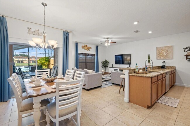 Building Photo - Stunning 4BR Resort Home in Four Corners, ...