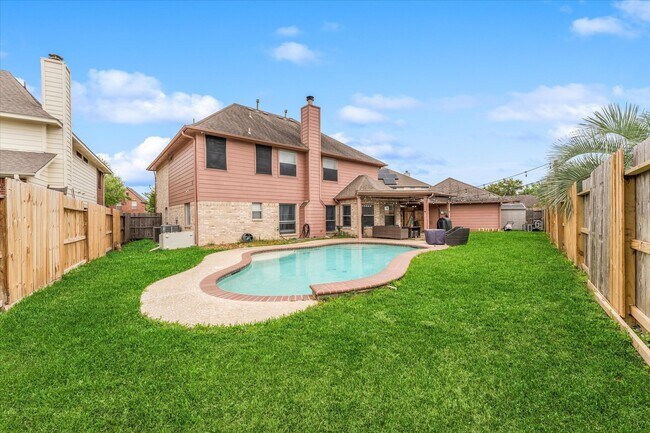 Building Photo - 4318 Raintree Ct