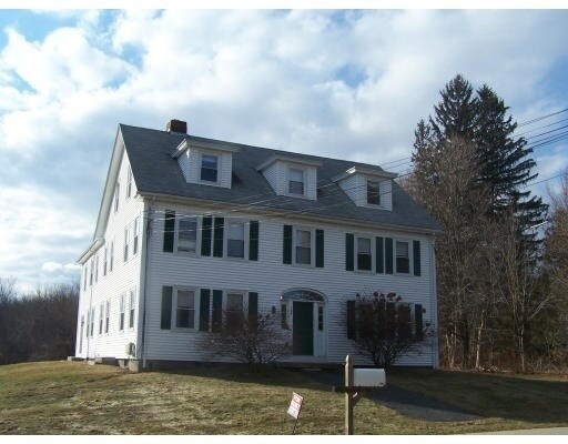 Building Photo - 158 Hayden Rowe St