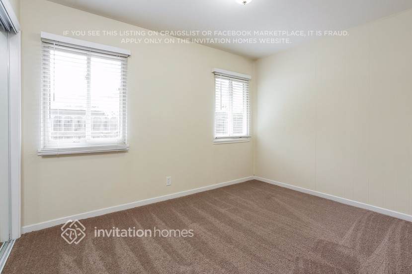 Building Photo - 1501 Clay St