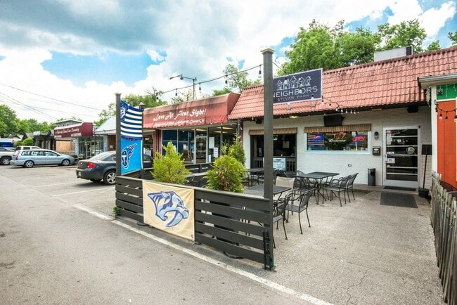 Building Photo - 312 Sloan Rd