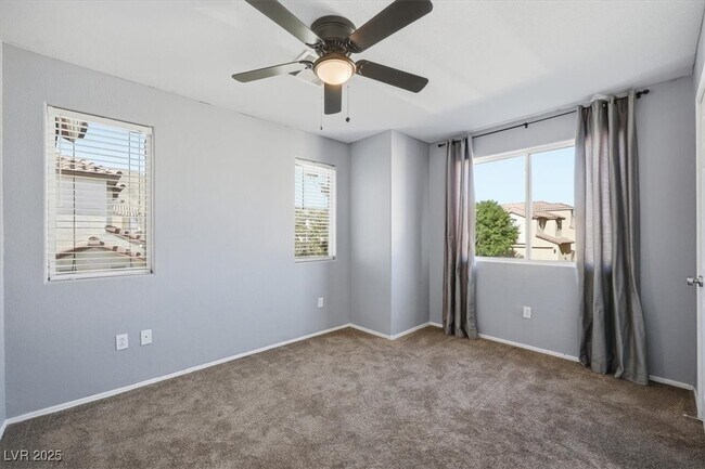 Building Photo - 10457 Chrisman Ave