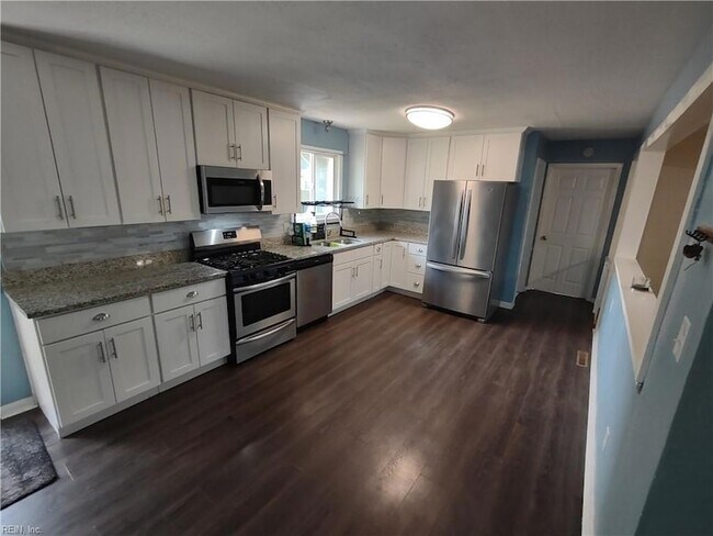 Building Photo - 344 Lavender Ln