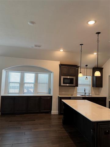 Building Photo - 9141 Rock Nettle Dr