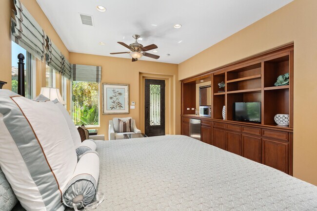 Building Photo - 75739 Via Cortona