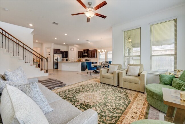 Building Photo - 13026 Sheildaig St