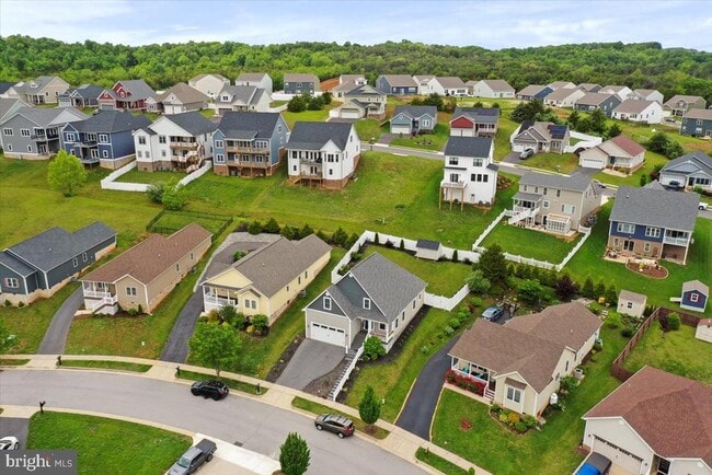Building Photo - 115 Beauregard Dr