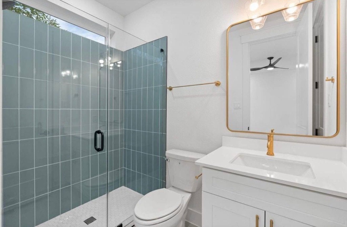 Building Photo - 717 Janisch Rd