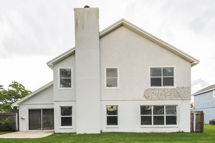 Building Photo - 12618 Oldcastle Dr