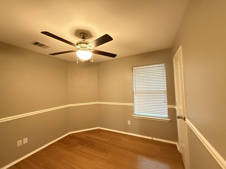 Bedroom 2 - 216 Pullman Place Blvd