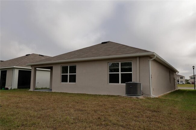 Building Photo - 2803 Lotus Flower Trl