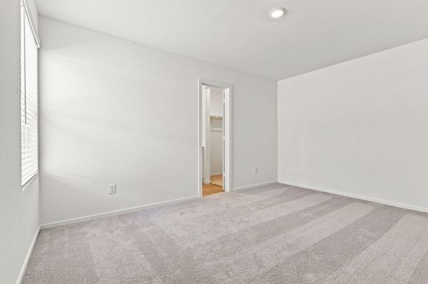 Building Photo - 17123 Saxophone Ln