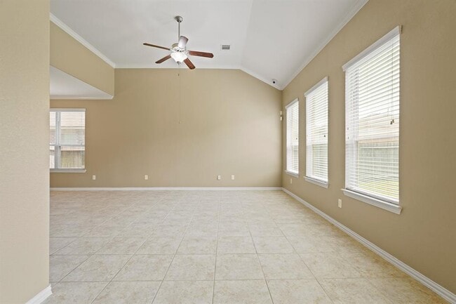 Building Photo - 13839 Rosemere Ln