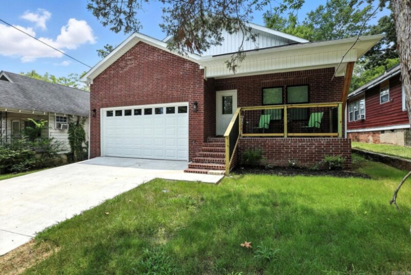 Building Photo - 1418 S Martin St