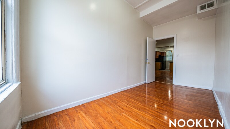 Building Photo - 445 Liberty Ave