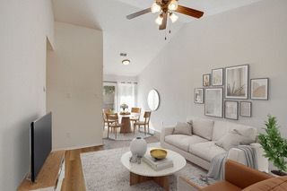 Building Photo - 1015 E Yager Ln