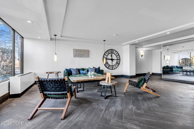 Building Photo - 10 Ocean Blvd