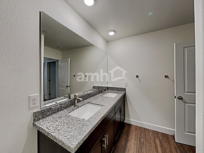 Building Photo - 308 Palazza Reserve Pl