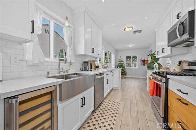 Building Photo - 5049 Adenmoor Ave