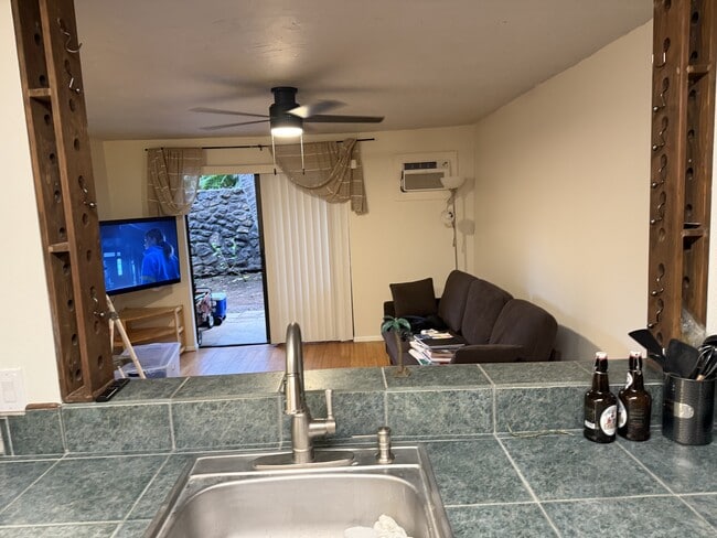 Building Photo - 2747 S Kihei Rd