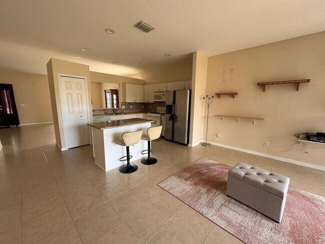 Building Photo - 9701 Patrician Dr