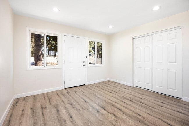 Building Photo - 6321 Gretna Ave