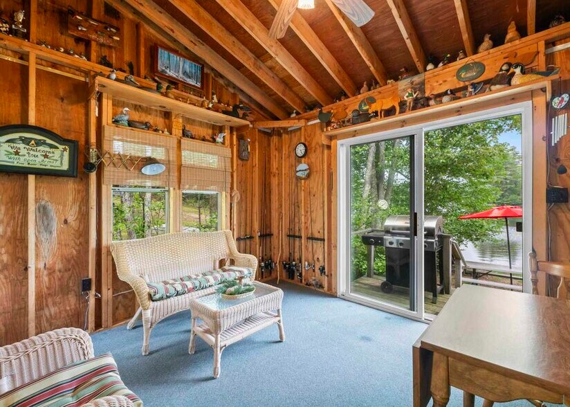 Building Photo - 7 Kincaid Ln