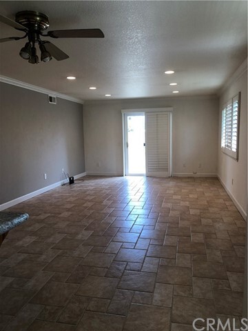 Building Photo - 16392 Calle Castor Cir