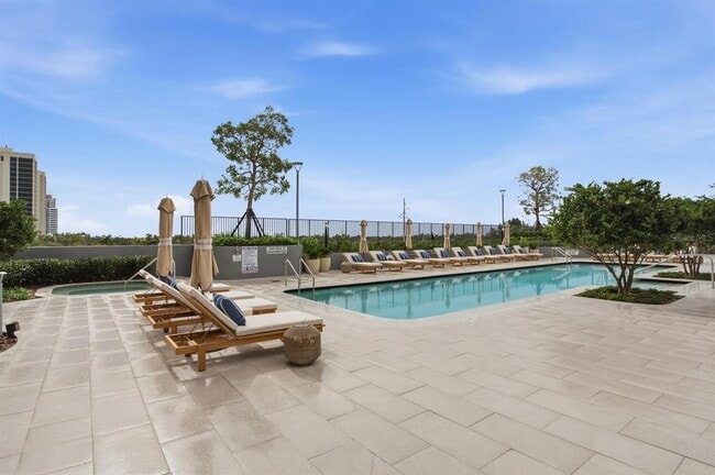 Building Photo - 3015 S Ysabella Ave