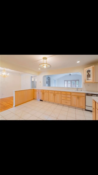 Building Photo - 3791 Higley Rd
