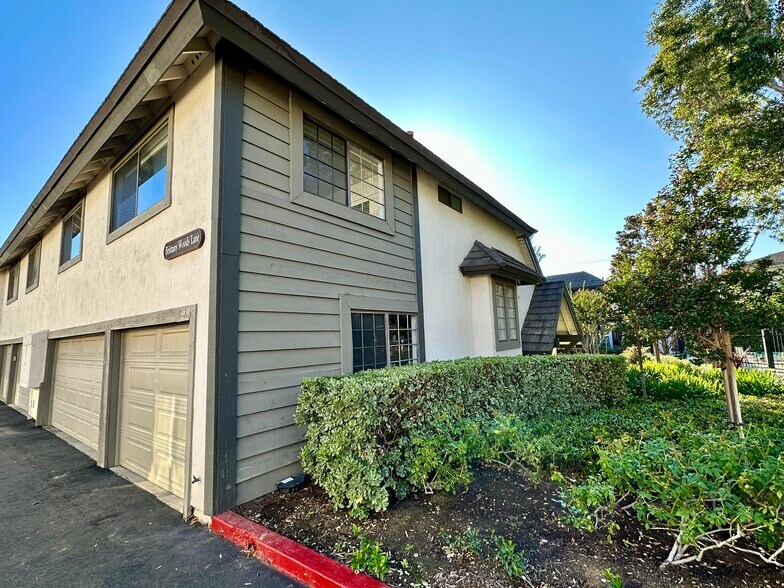Corner Unit - 2438 Brittany Woods Ln