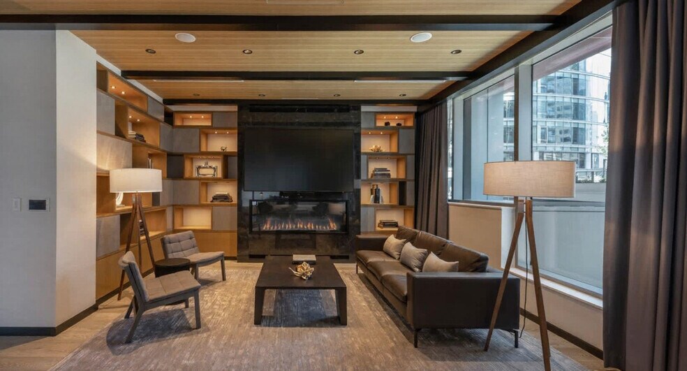 Building Photo - 131 Seaport Blvd