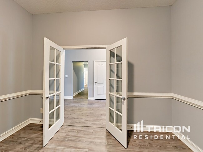 Building Photo - 301 Spivey Ridge Cir