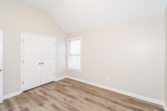 Building Photo - 1875 Carlyn Cove