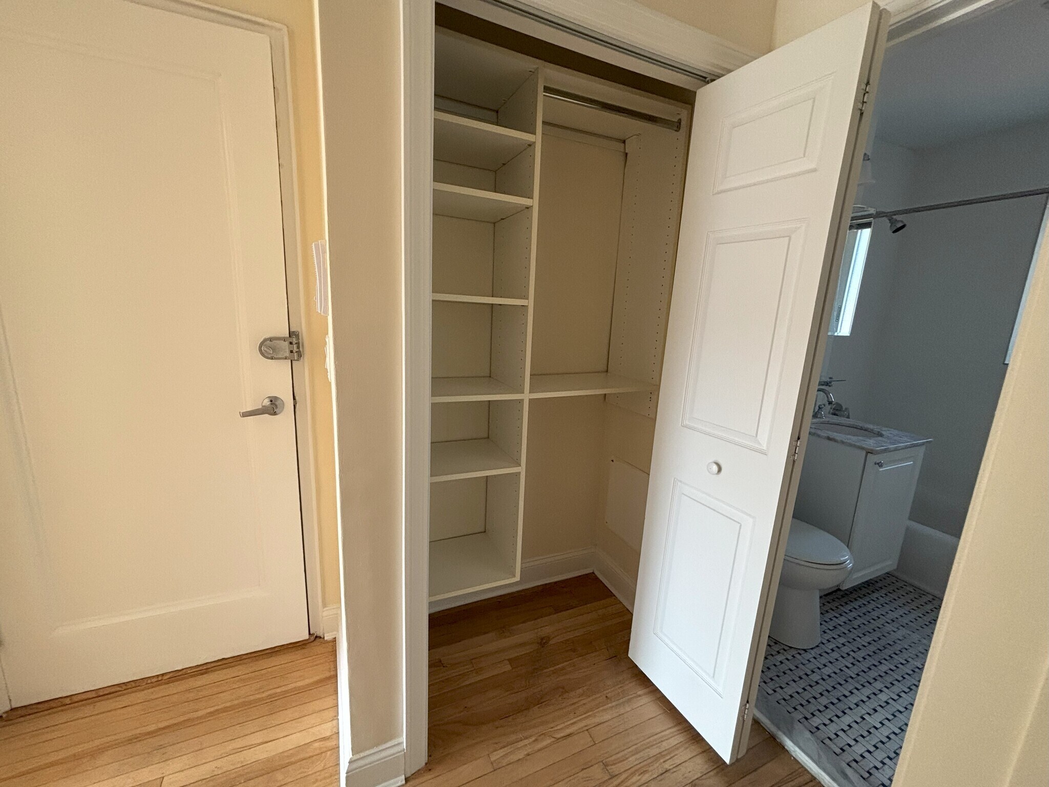 Building Photo - 153 Saint Paul St