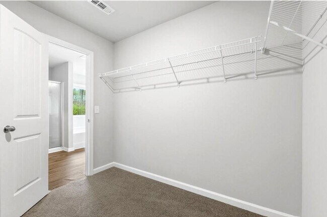 Building Photo - 207 Finley Dr
