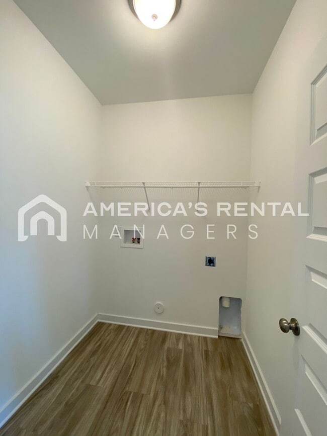 Building Photo - Home for Rent in Lincoln, AL!