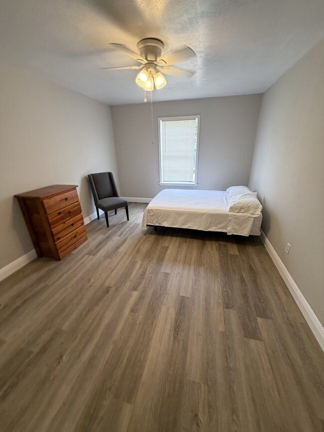 Building Photo - 2904 Prairie Flower Cir