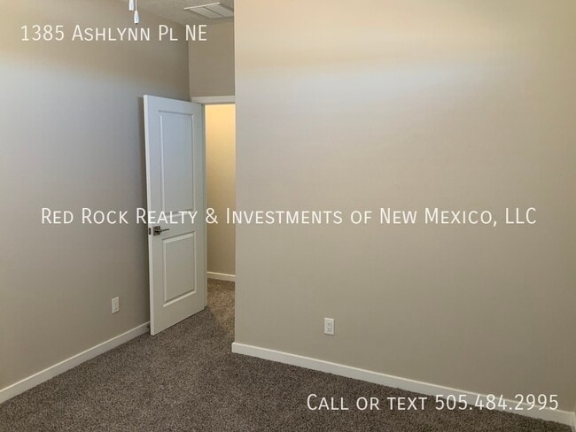 Building Photo - 1385 Ashlynn Pl