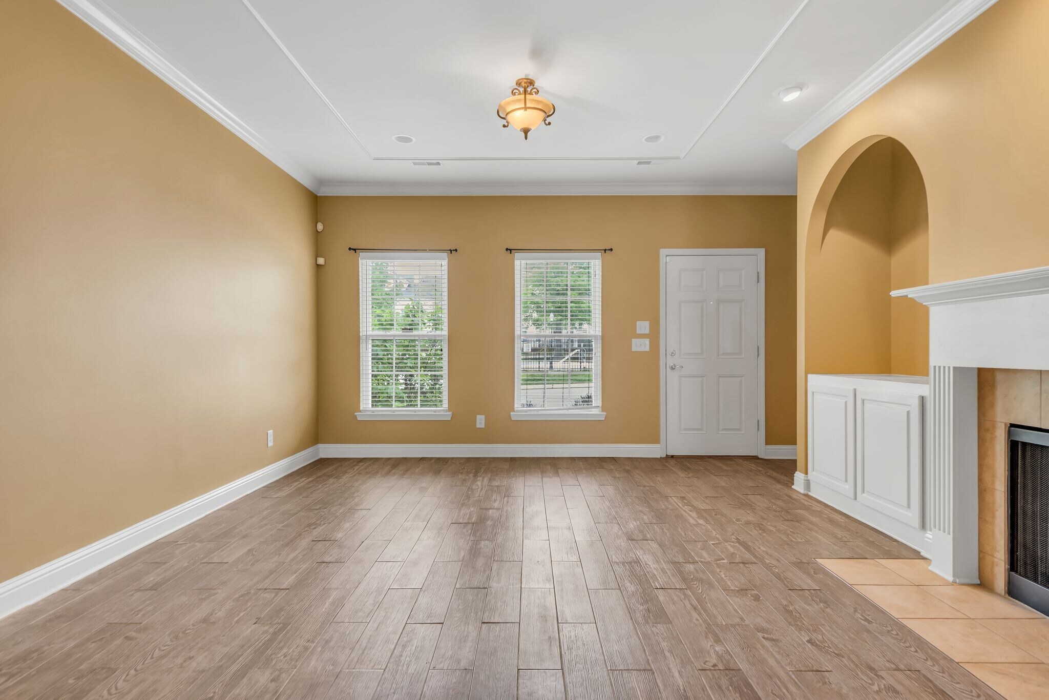 Building Photo - 4316 Summercrest Blvd