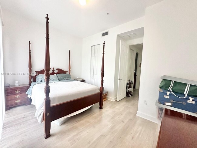 Building Photo - 7743 SW 99th St