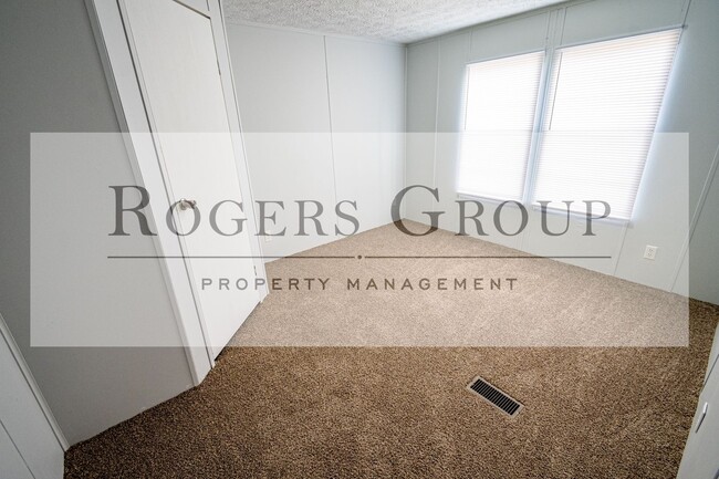 Building Photo - 67 Pete Abbott Ln